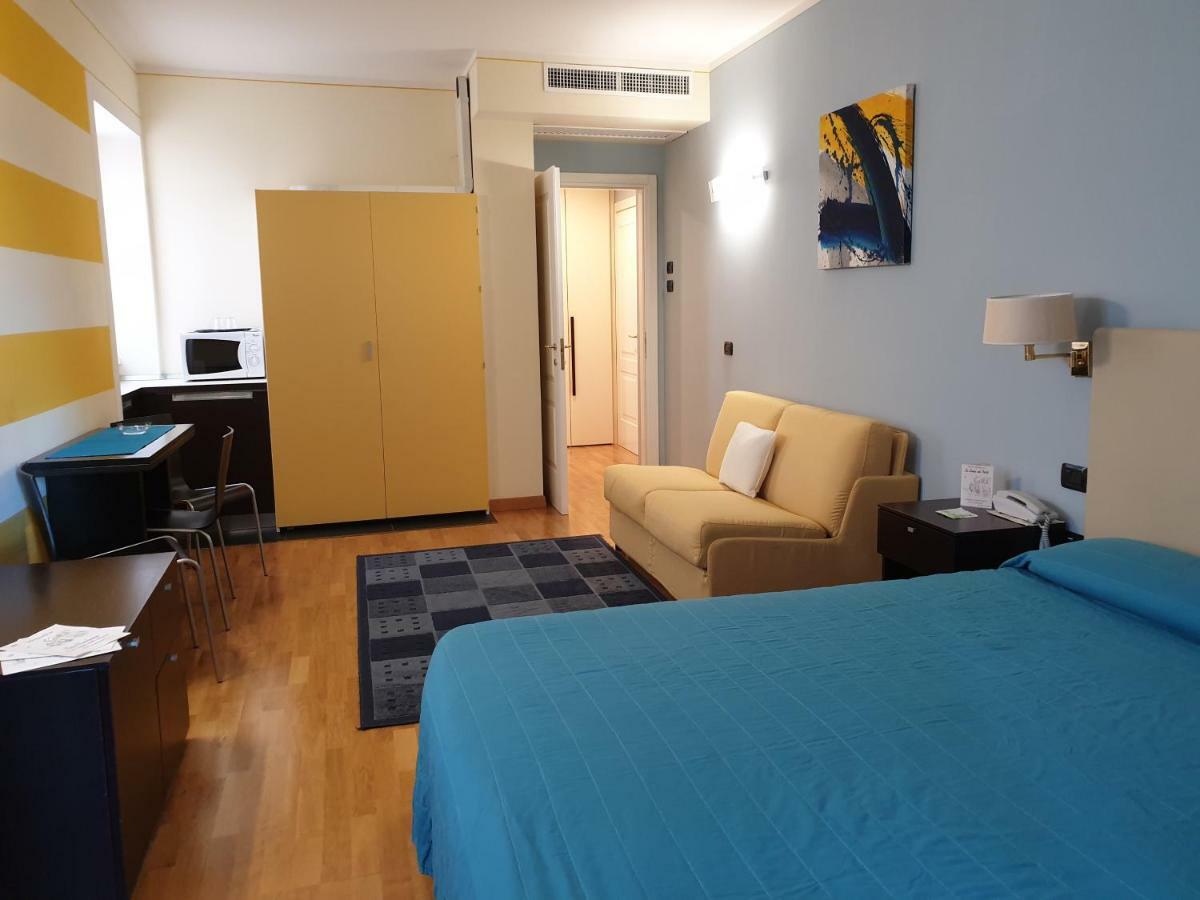 Hotel Residence La Luna Nel Porto ストレーザ エクステリア 写真
